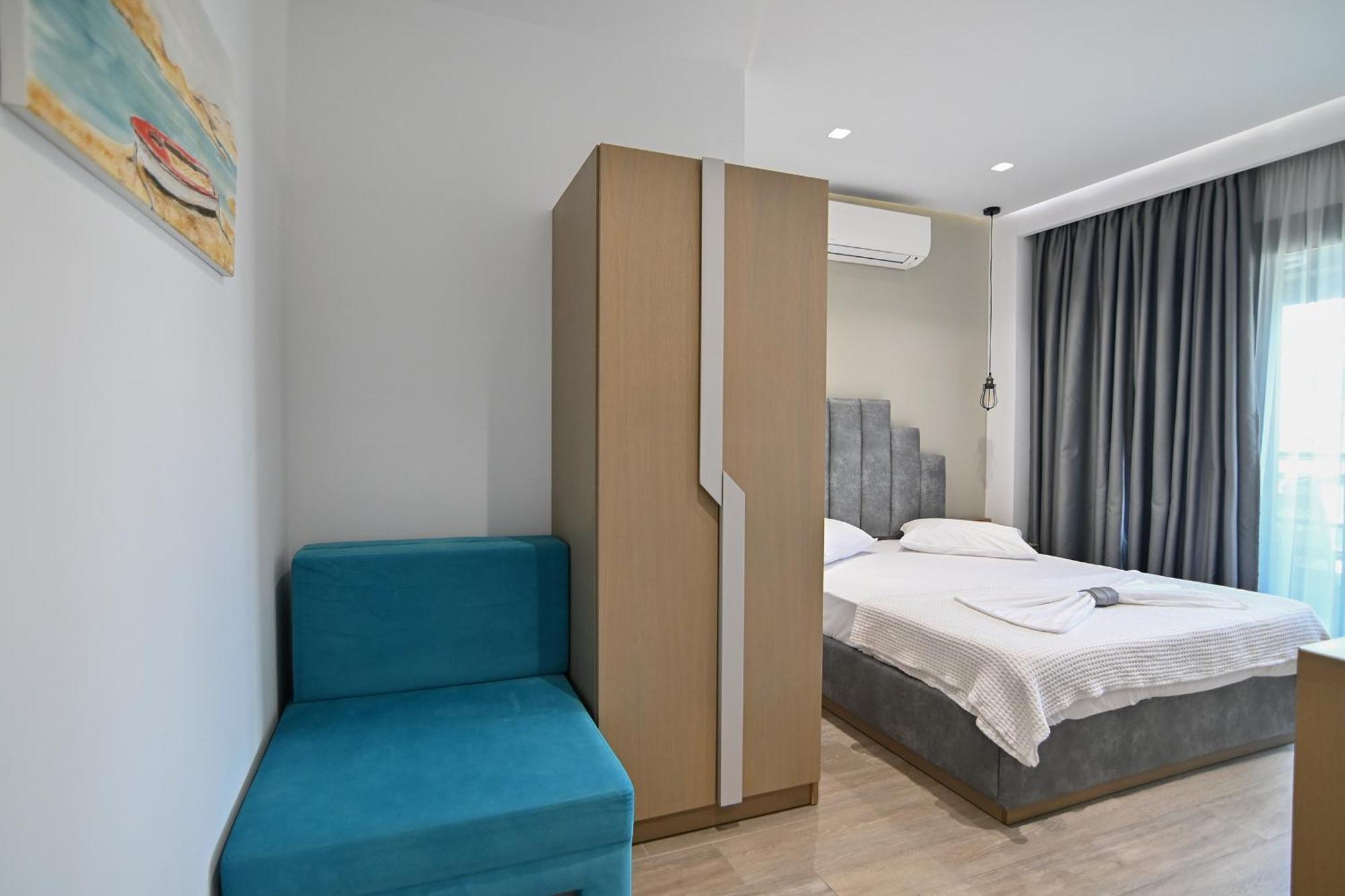 Amalia Rooms Sea View Nea Vrasna Exterior photo