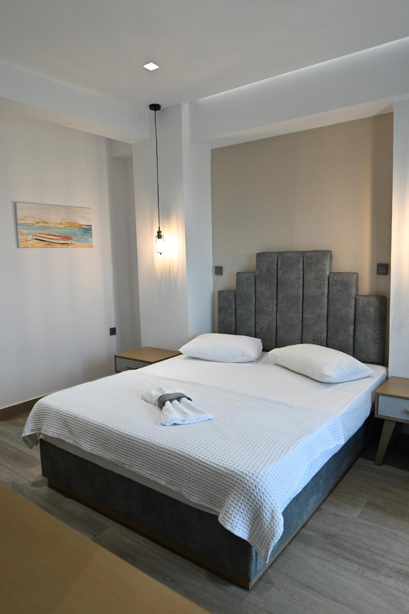 Amalia Rooms Sea View Nea Vrasna Exterior photo