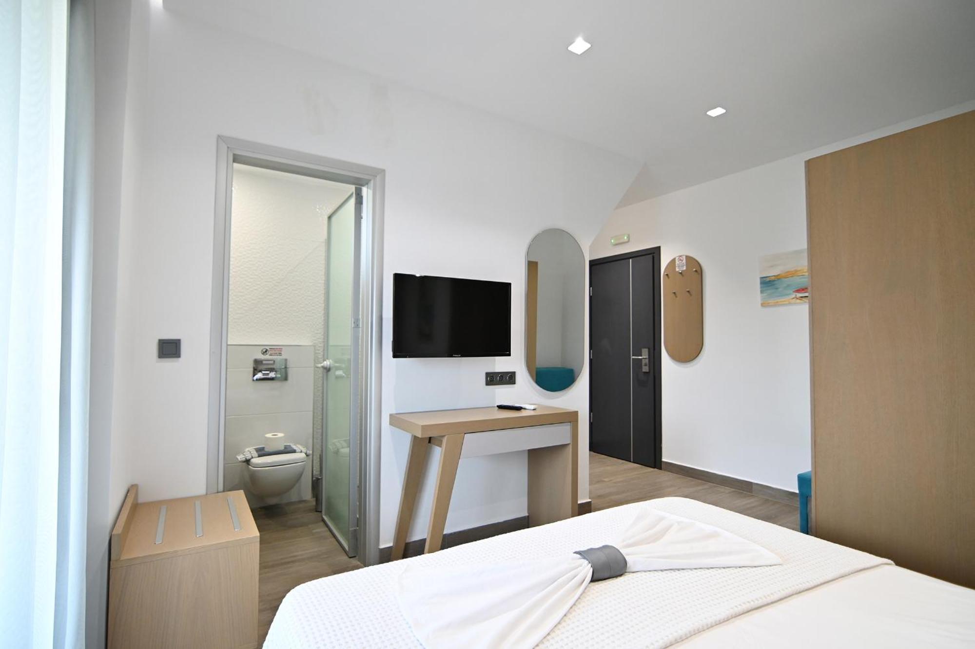 Amalia Rooms Sea View Nea Vrasna Exterior photo