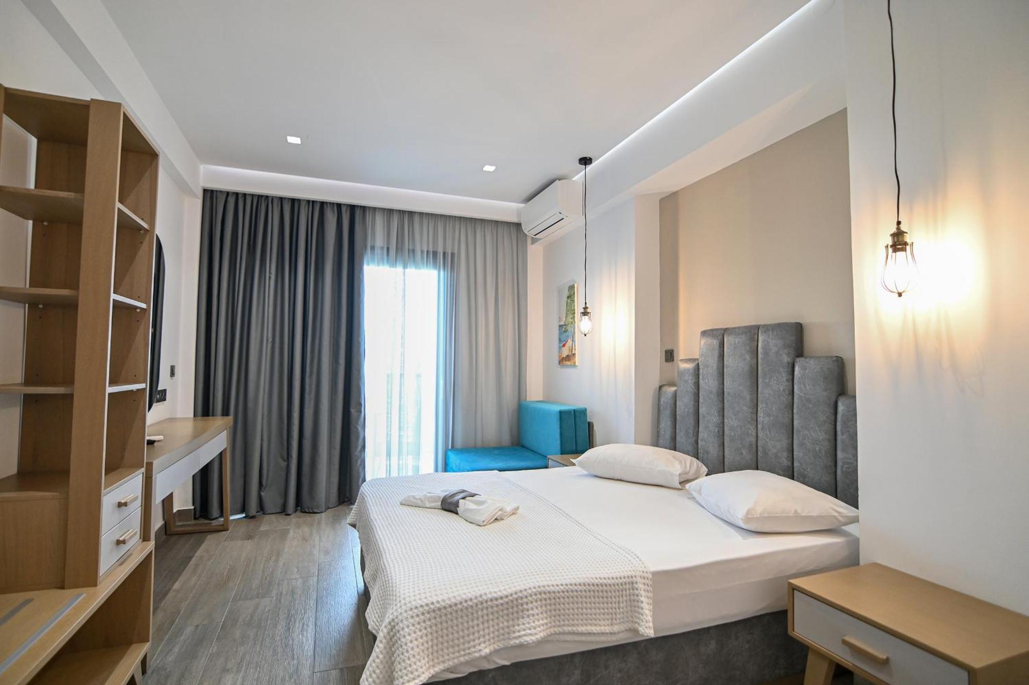 Amalia Rooms Sea View Nea Vrasna Exterior photo