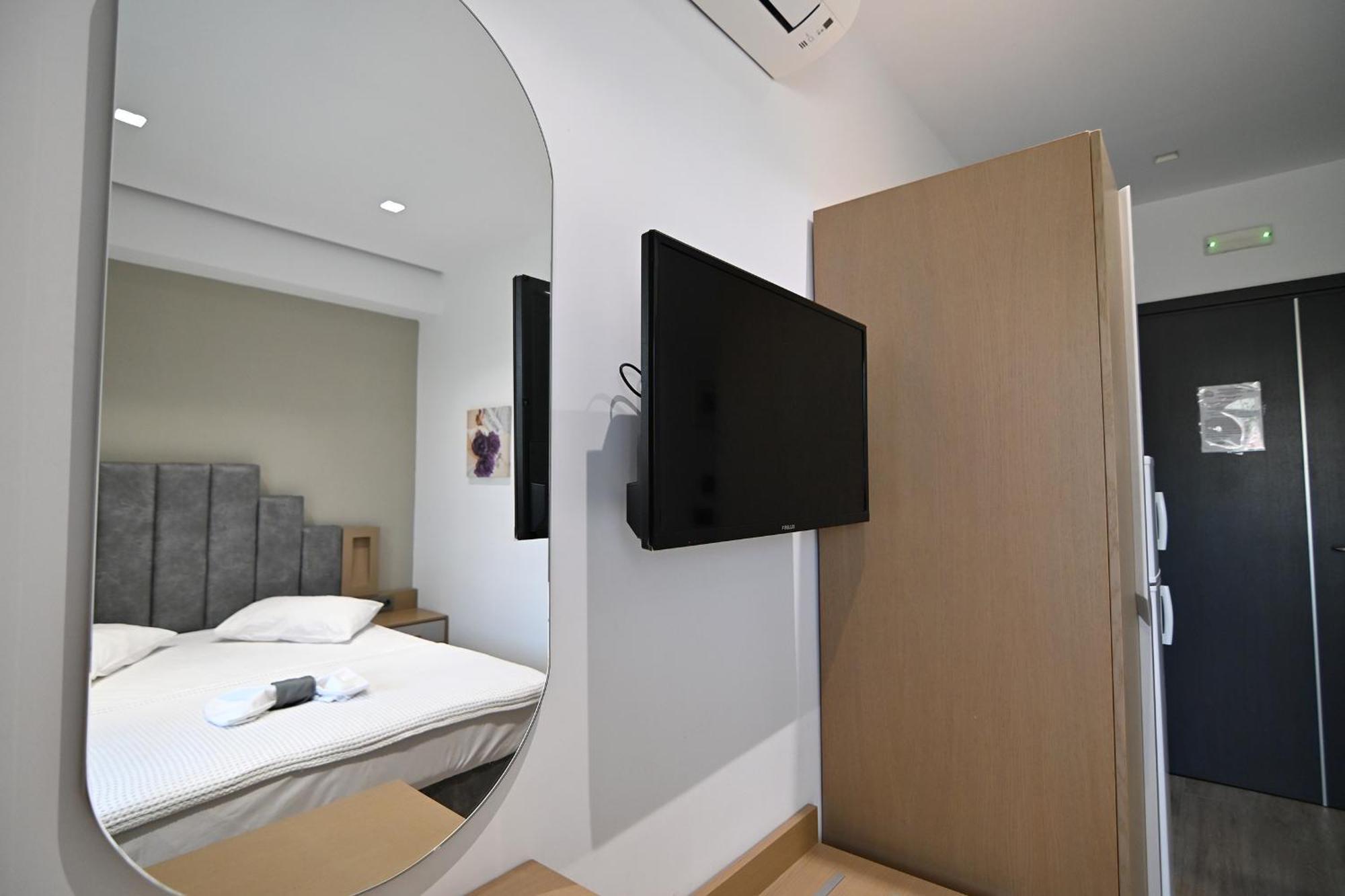 Amalia Rooms Sea View Nea Vrasna Exterior photo