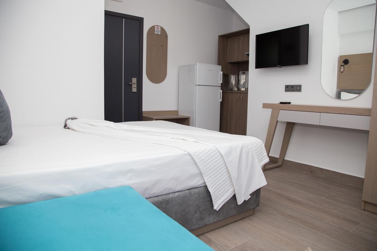Amalia Rooms Sea View Nea Vrasna Exterior photo