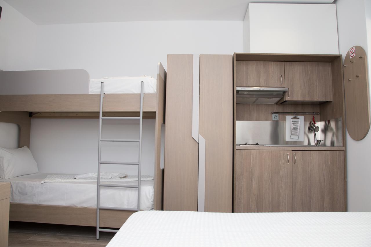 Amalia Rooms Sea View Nea Vrasna Exterior photo